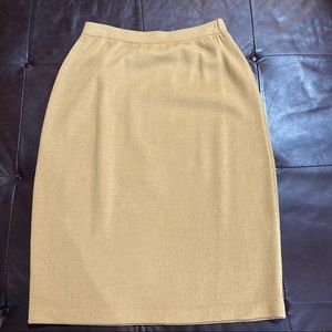 St. John Pre-owned size 6